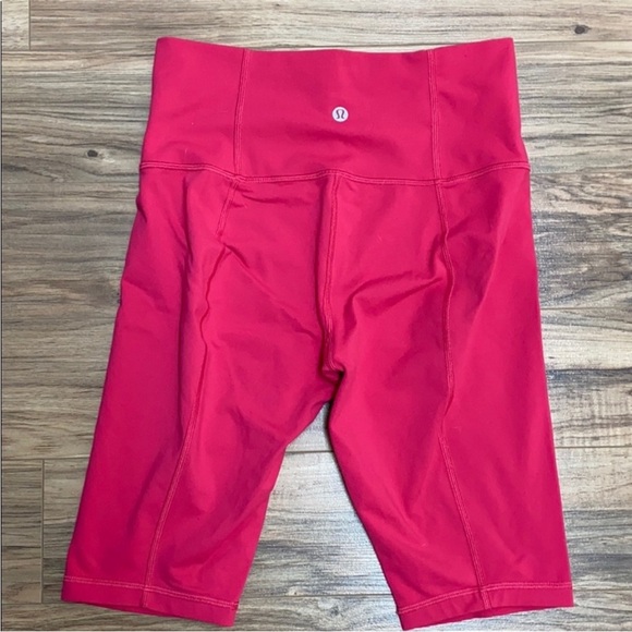 Lululemon - Wunder Under 10” Shorts - Picture 2 of 3
